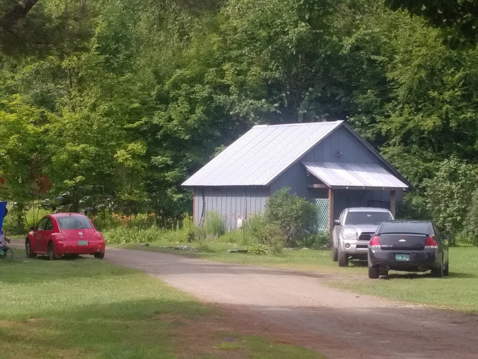 Duxbury Country Store and Campground