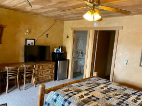 Green Creek Inn & RV Park