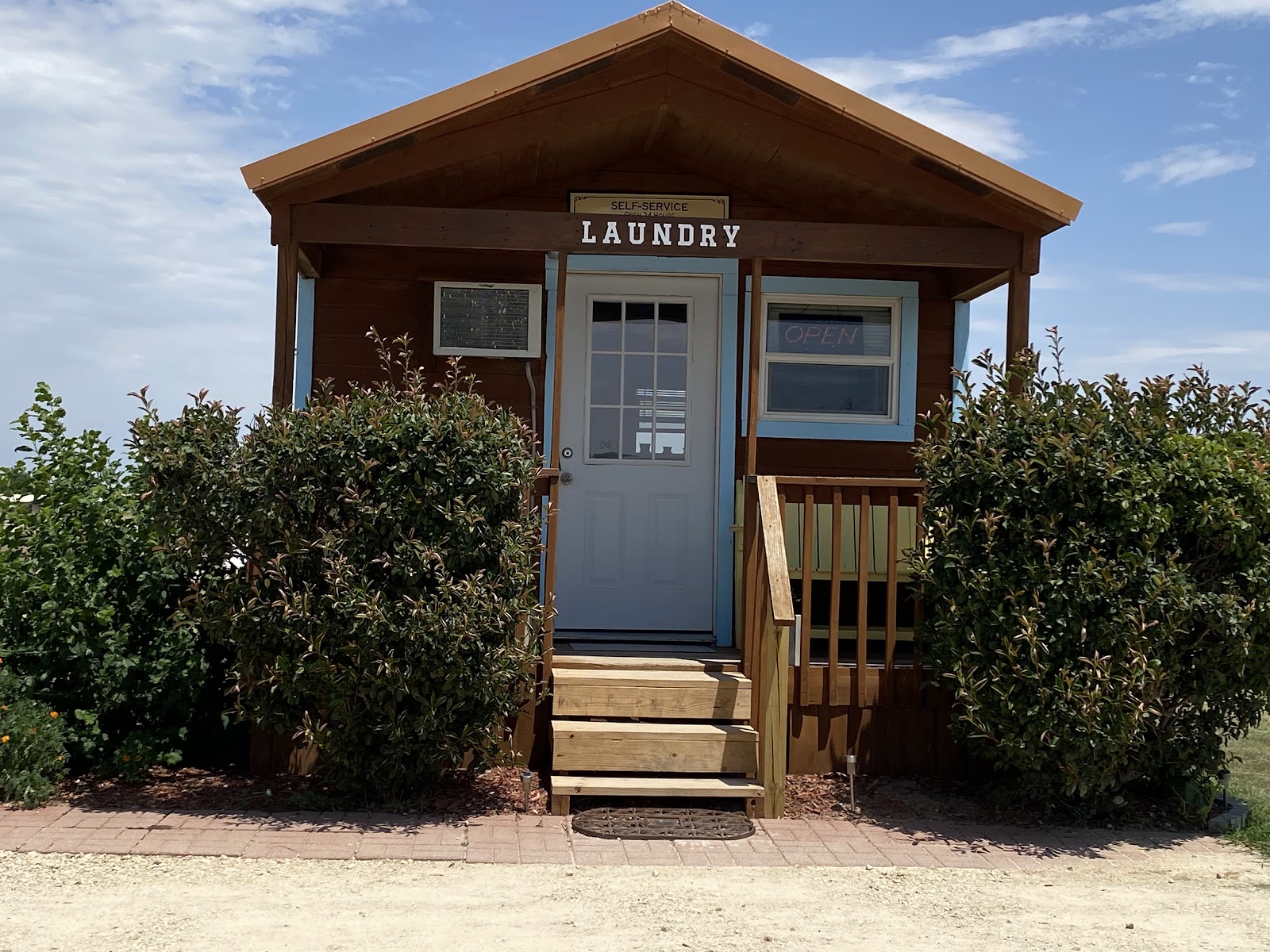 Silver Wind RV Park and Cabins