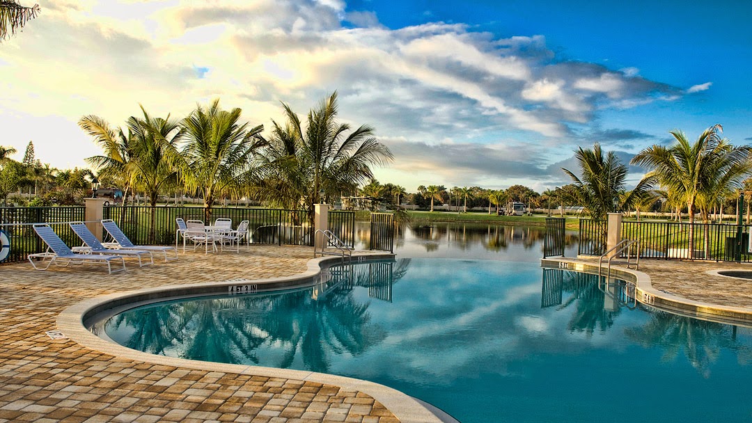 Naples Motorcoach Resort