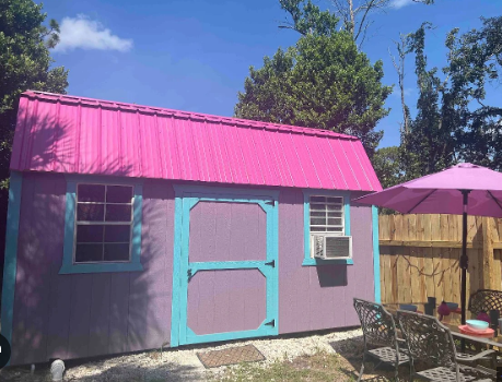 Happy Hannah’s Hound Haven Camping