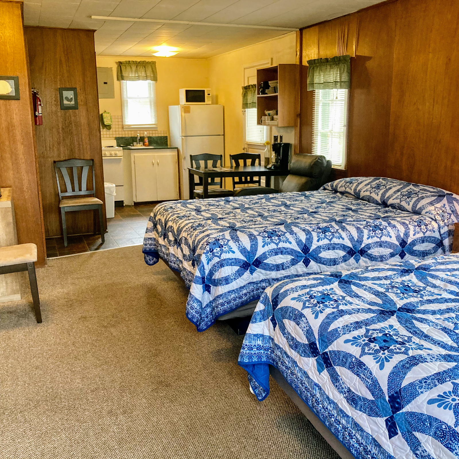 Oak Hill Court and RV Park