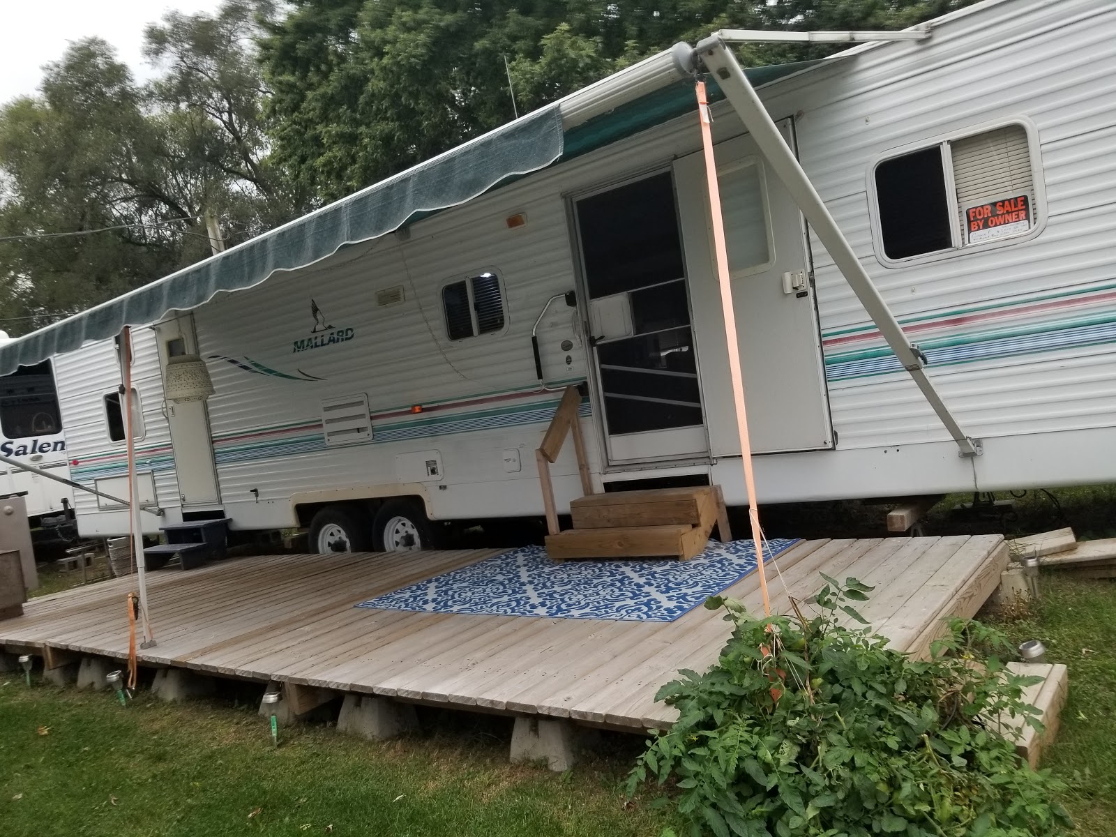 Holiday Beach Resort and Campground