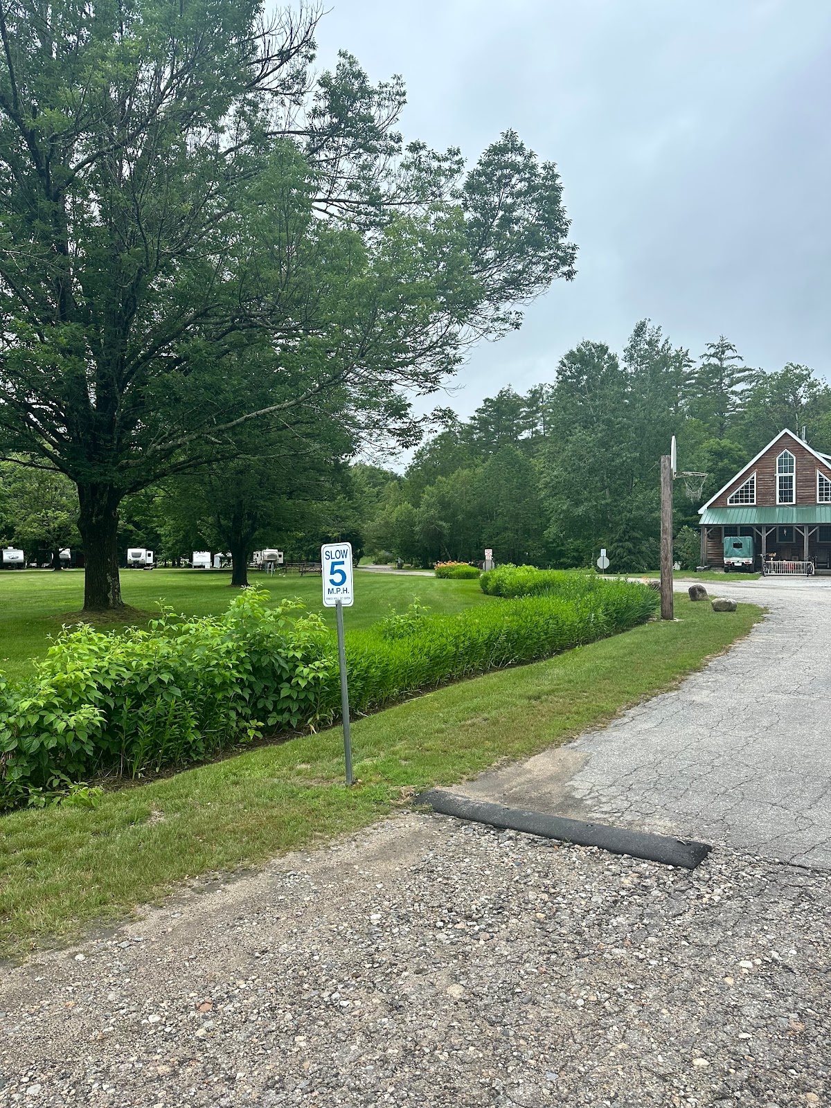 Goose Hollow Camp & RV Park