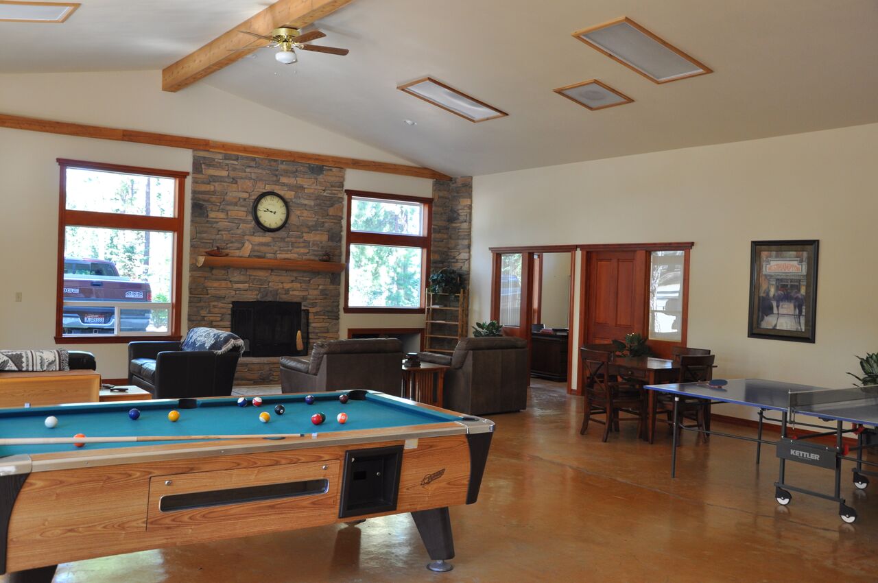 Ponderosa Falls Resort