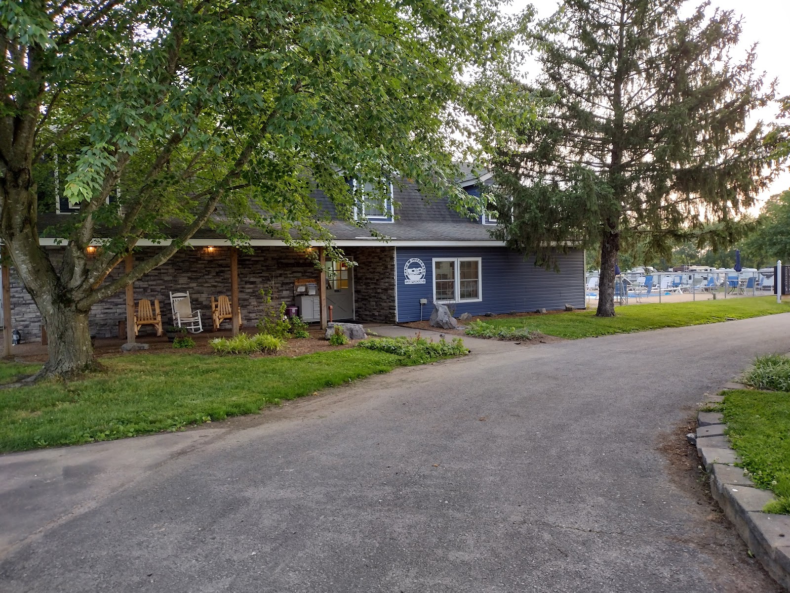 Dads Bluegrass Campground