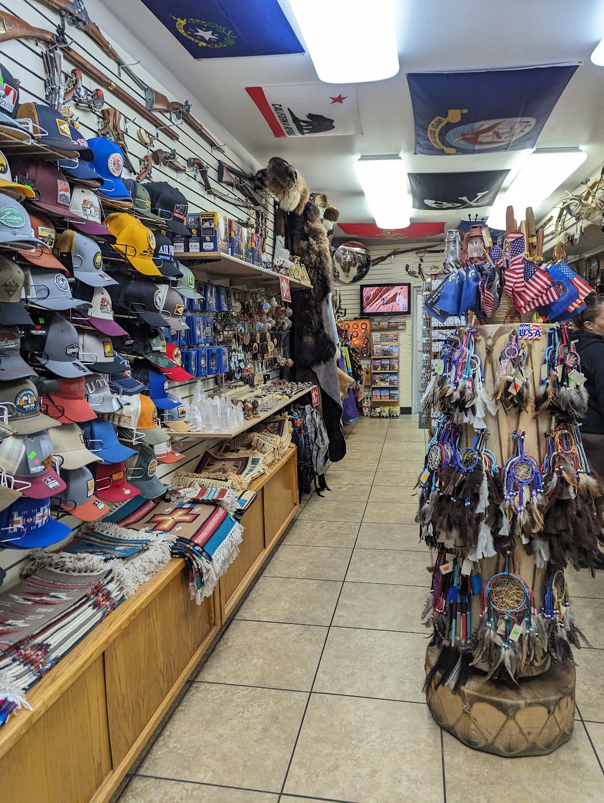 White Mountain Trading Post Mount Carmel