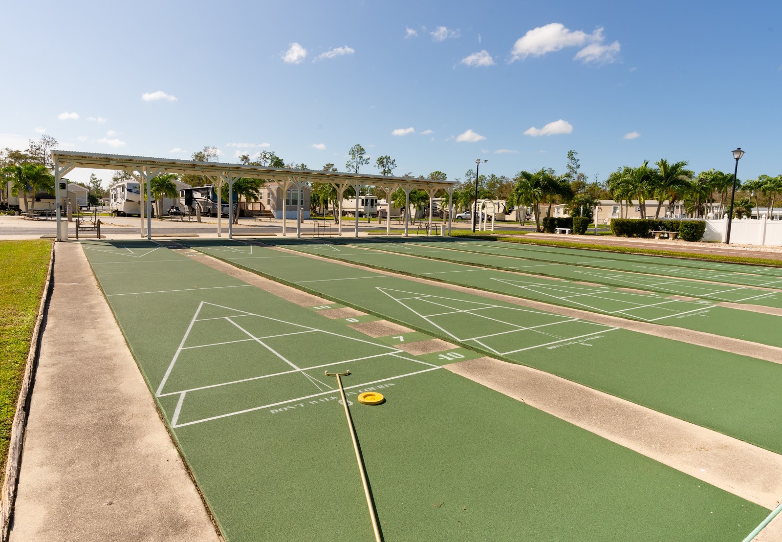 Club Naples RV Resort