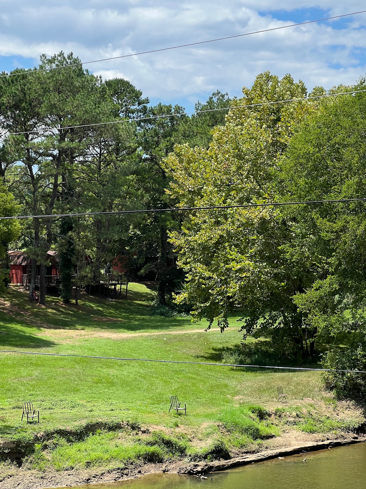 Diamond John's Riverside Retreat