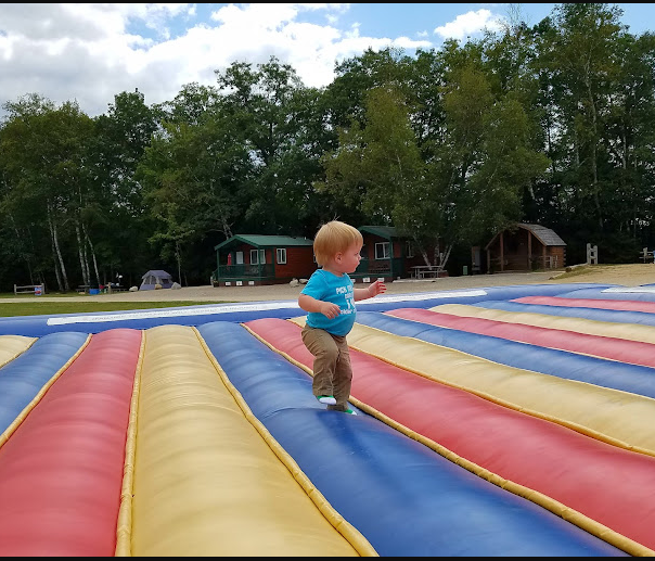 Lincoln - Woodstock KOA Holiday