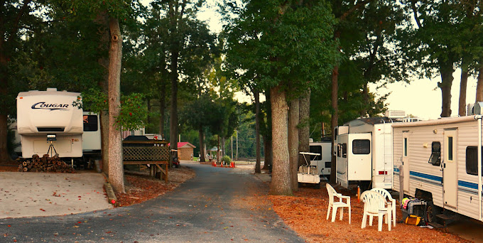 Birdsong Resort Marina & Campground