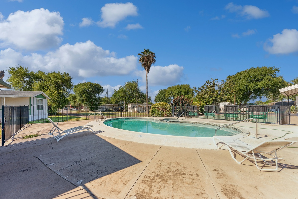 Magnolia Village RV Park