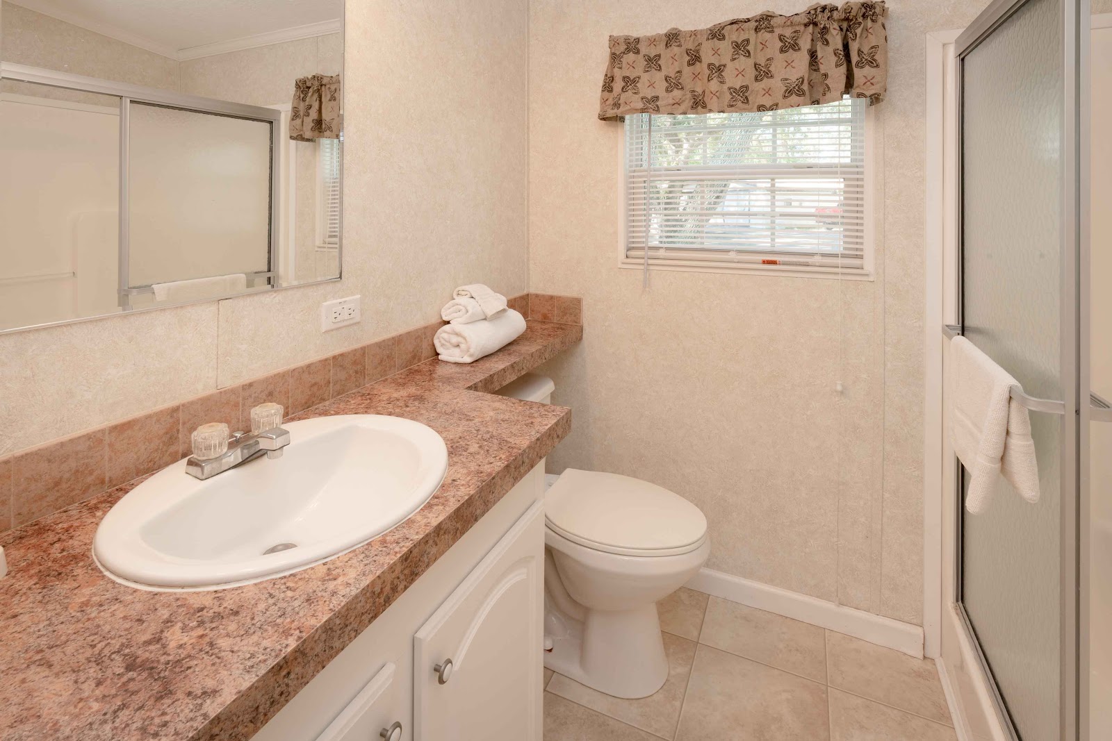 GNP--ENCORE RV PARK-TAMPA EAST