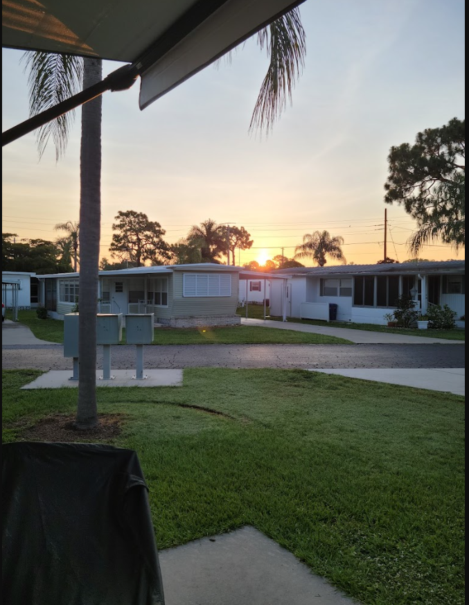 Florida Pines Mobile Home Court and RV