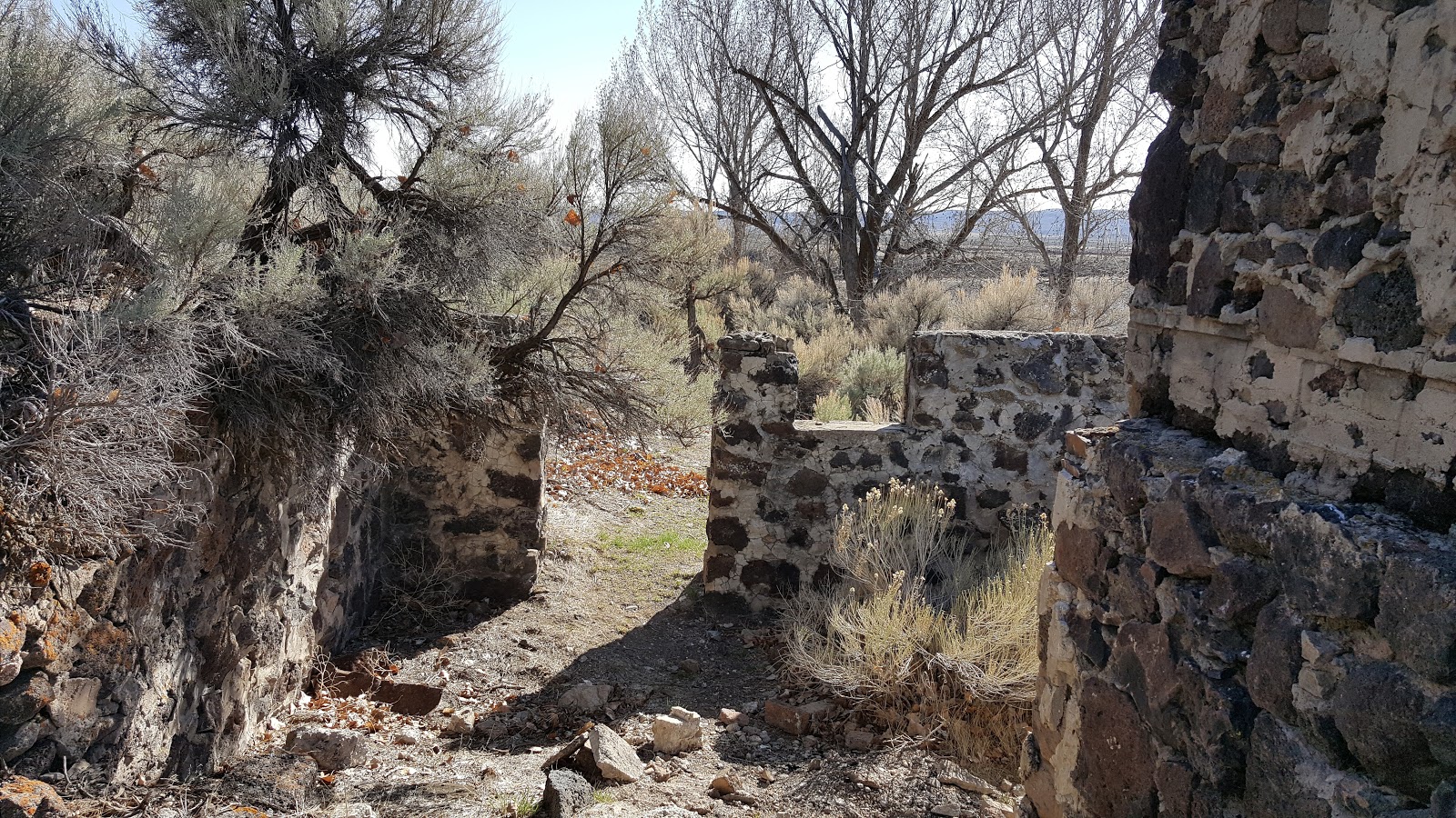 Magic Reservoir - Lava Point