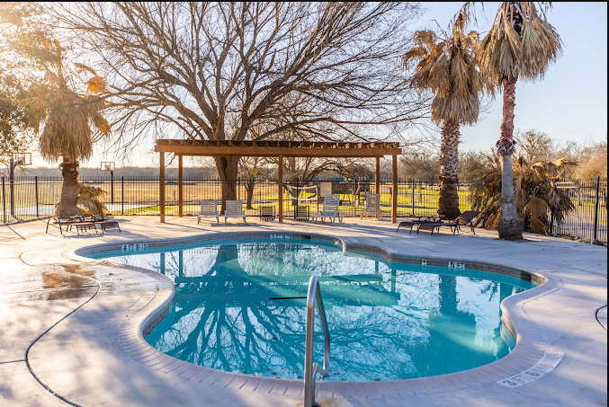 Leisure Camp & RV Park