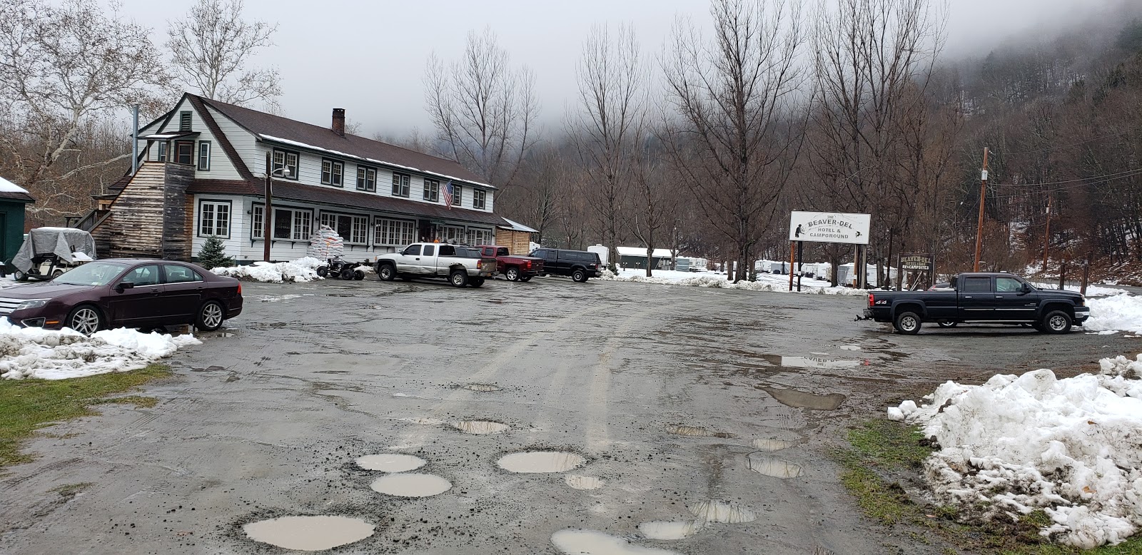 Beaver-del Campsites Inc