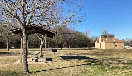 Pilot Knoll Park & Campground