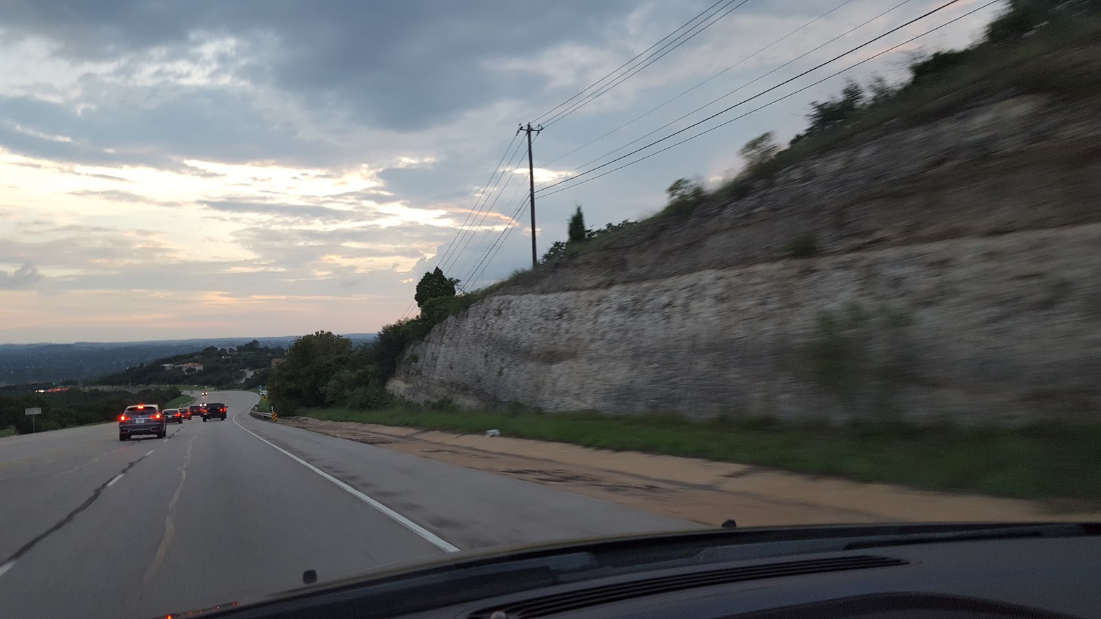 Lake Travis Inn and RV Park