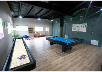 Parkside Marina Resort