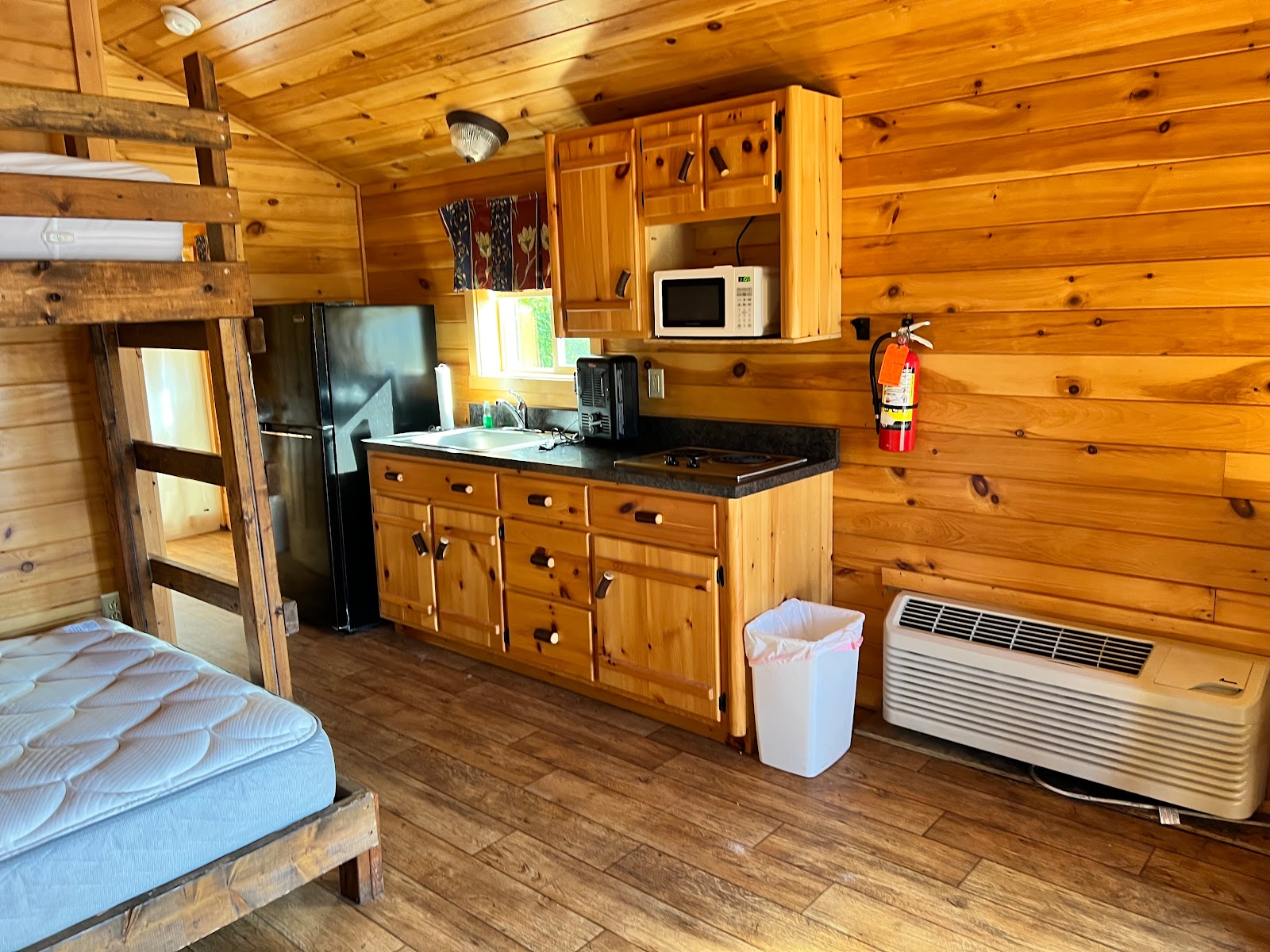 Yogi Bear's Jellystone Park, Milford Area - Delaware Beaches DE