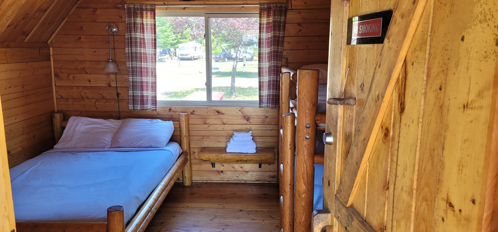 Redwood Coast Cabins & RV Resort