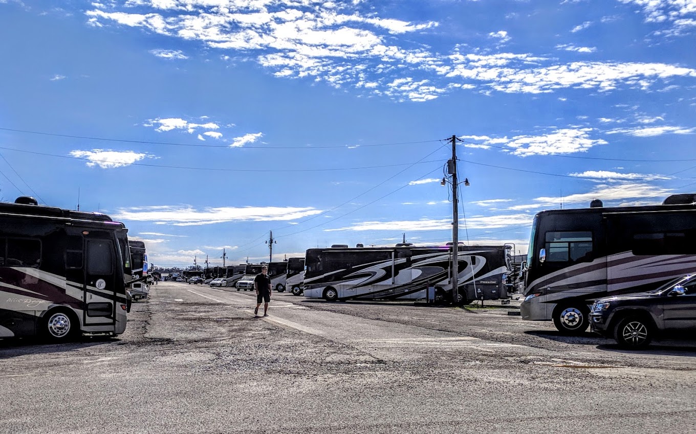 Tiffin Allegro Campground