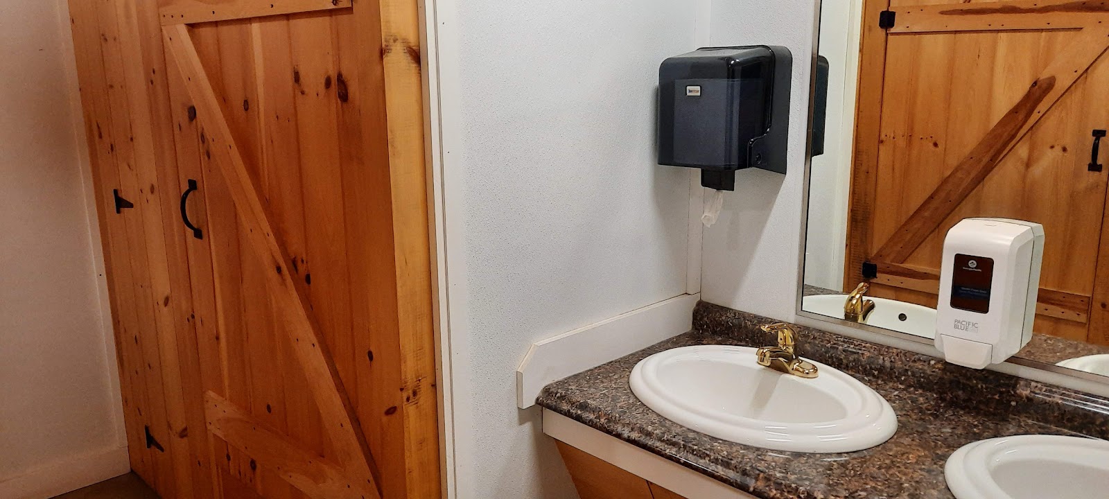 Spacious Skies Seven Maples Campground