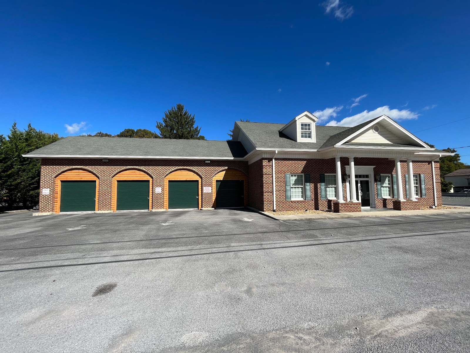 Buffalo Trail Cabins, Cottages and Campground