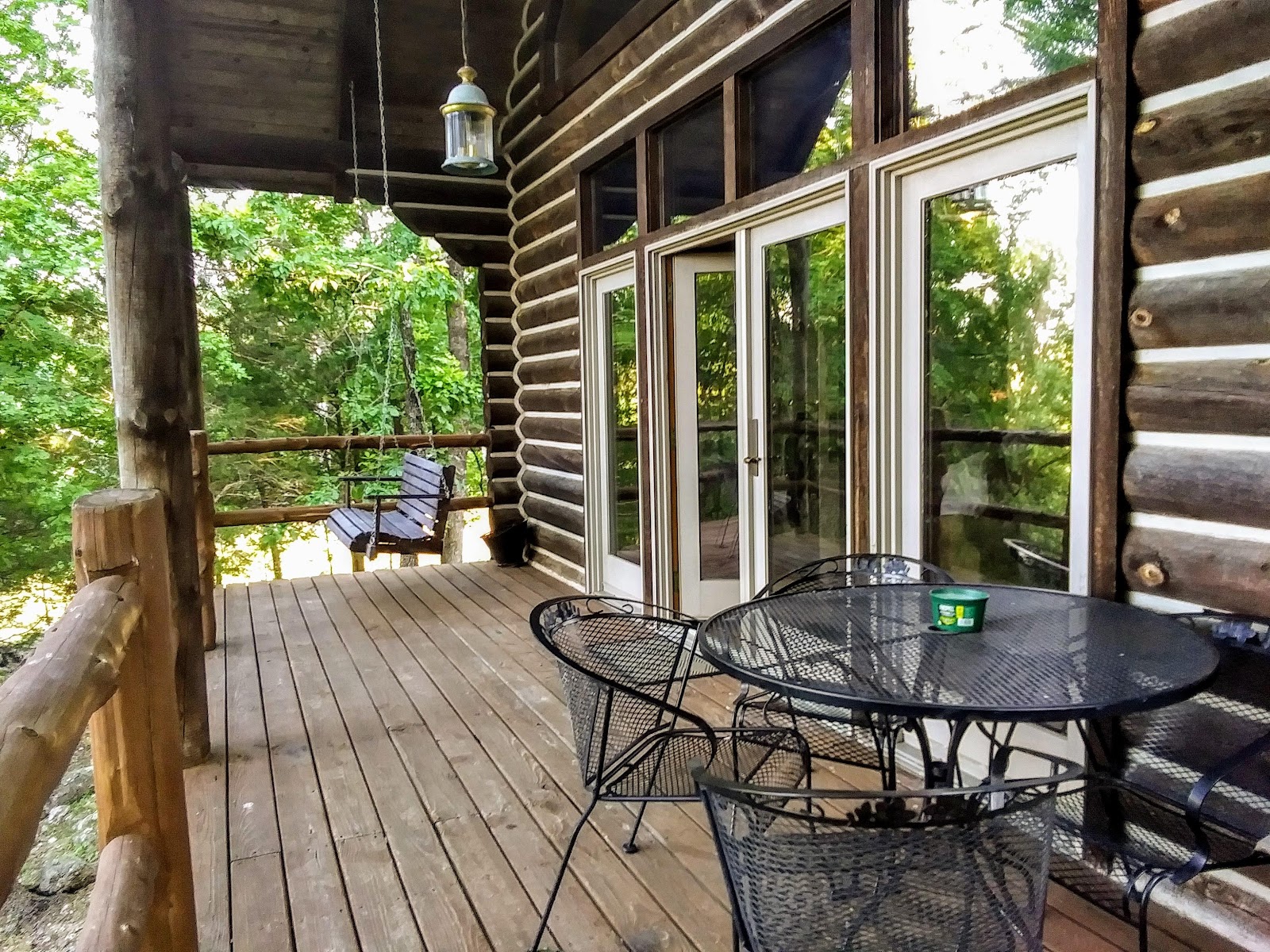 Cherokee Mountain Log Cabin Resort