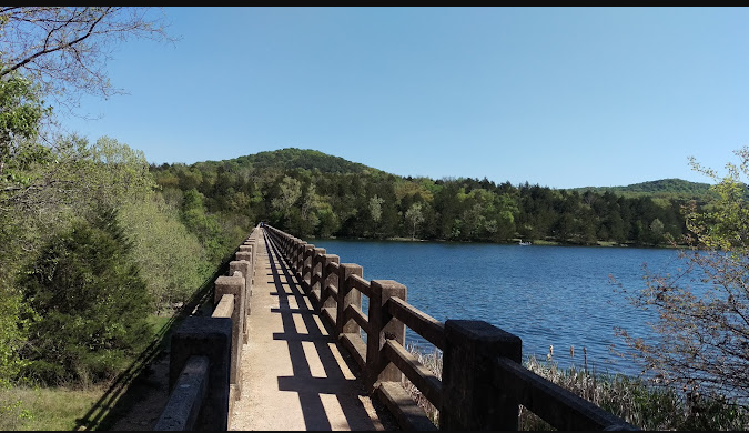 Lake Leatherwood City Park