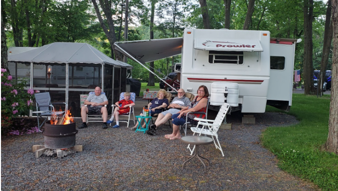 Pat's Campground. CLOSED