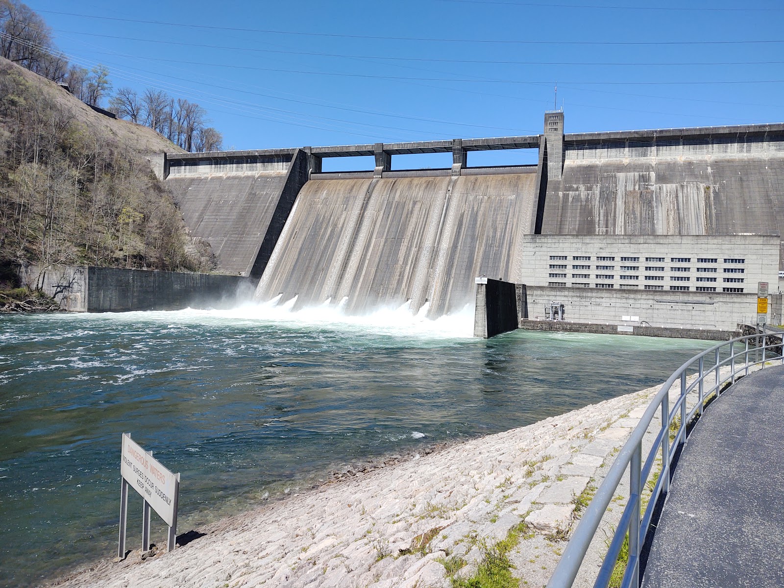 East - Norris Dam State Park