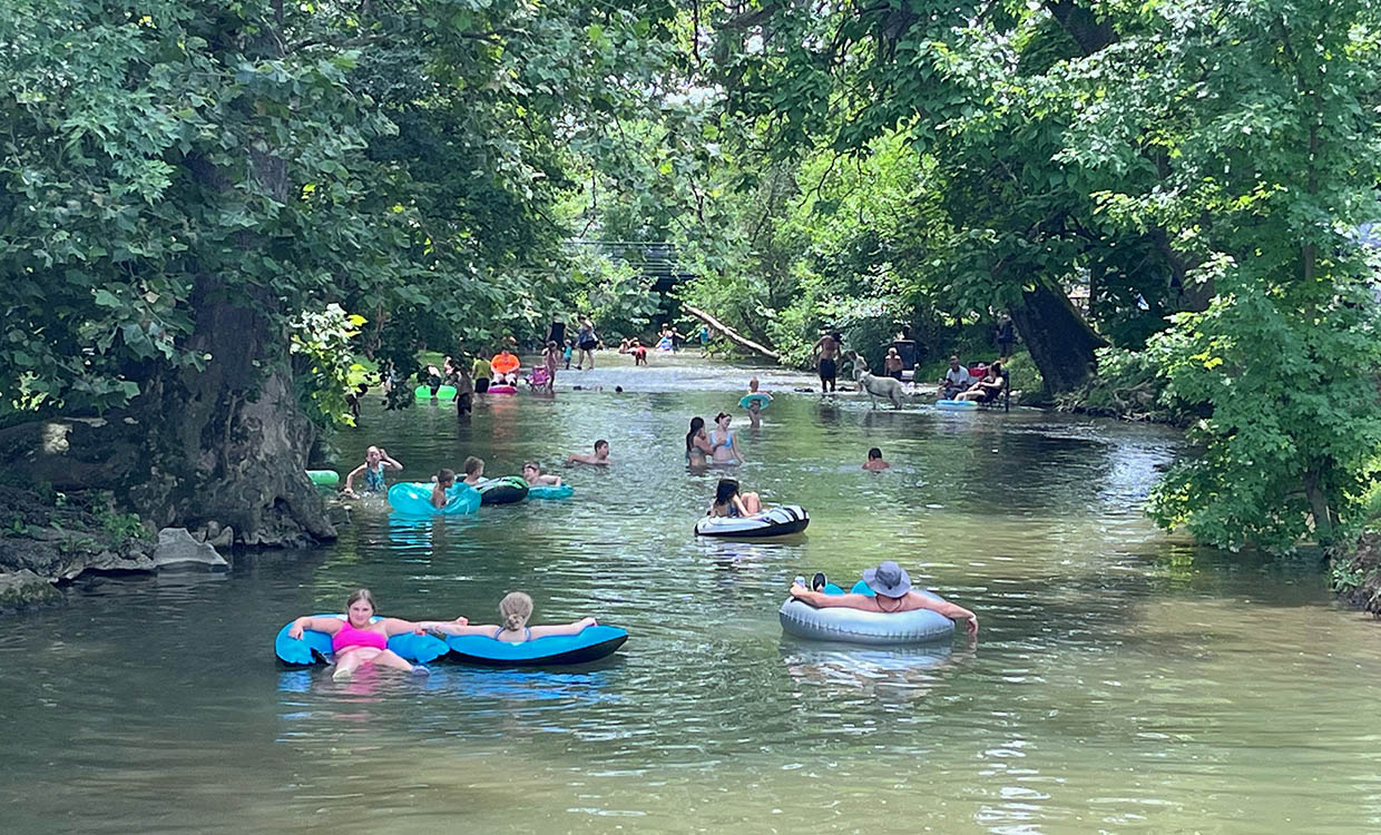 Twin Bridge Meadow Family Campground