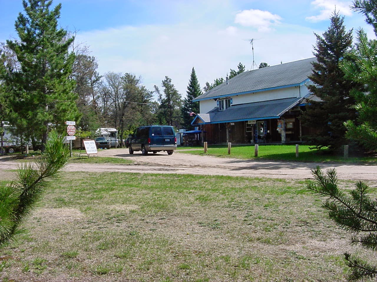 SNO-TRAC VILLAGE RESORT