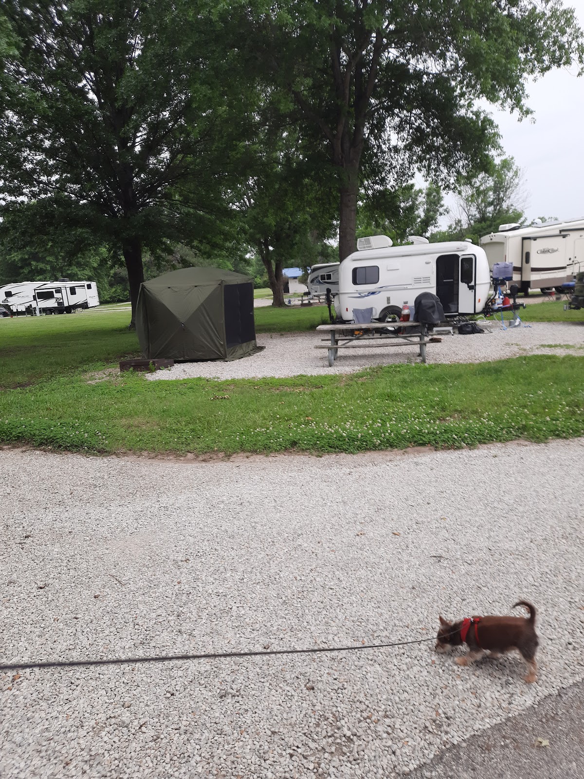 Longview Lake County Campground