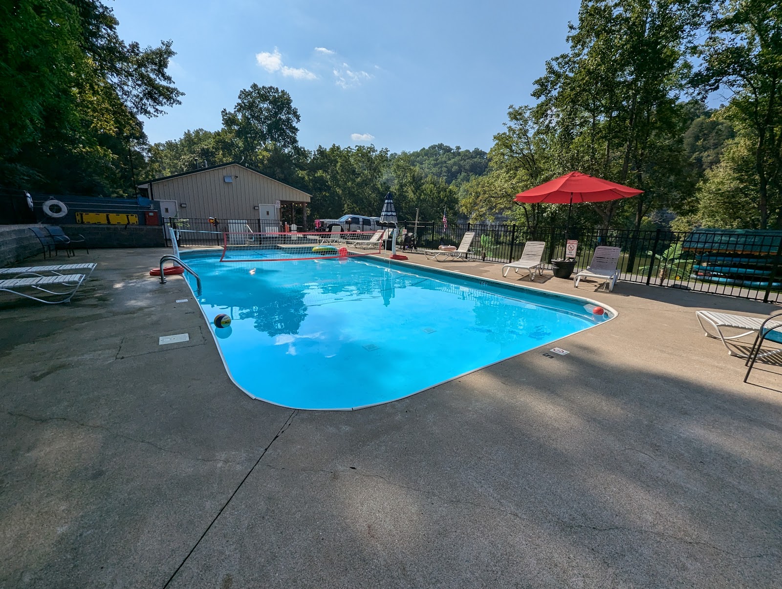 Cummins Ferry Campground & Marina