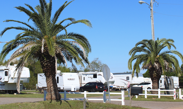 Magnolia Farms RV Park