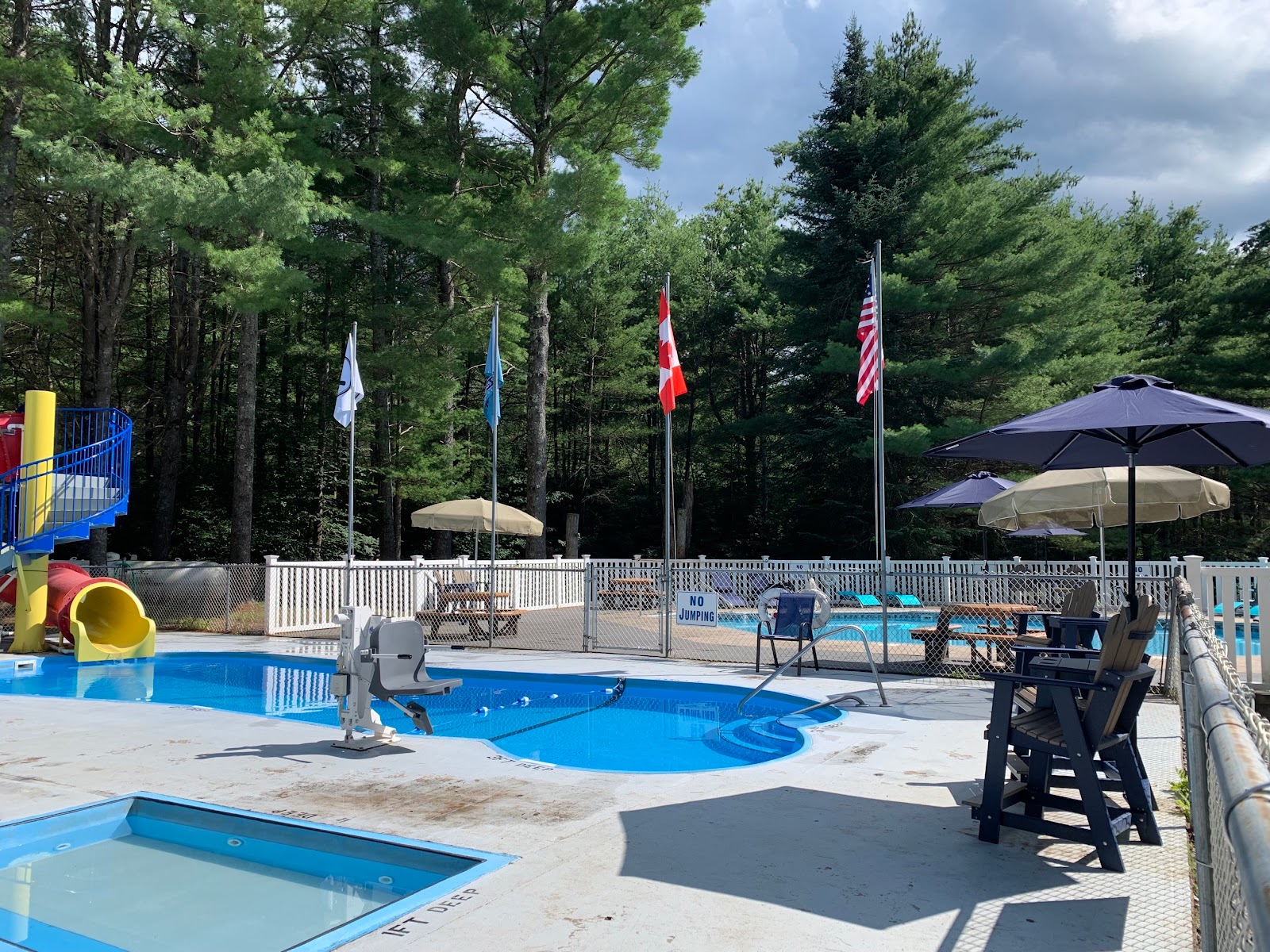 Yogi Bear's Paradise Pines Camping Resort