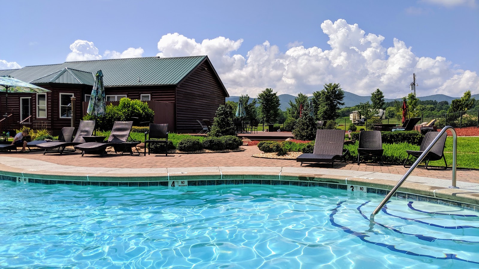 Crossing Creeks RV Resort & Spa