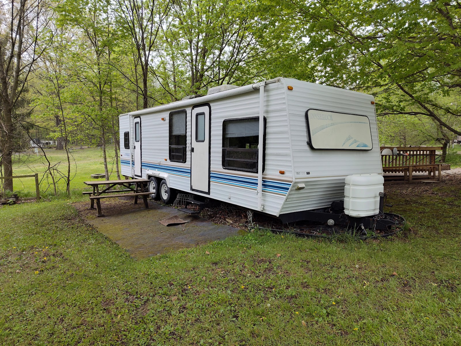 Honey Bear Hollow Family Campground