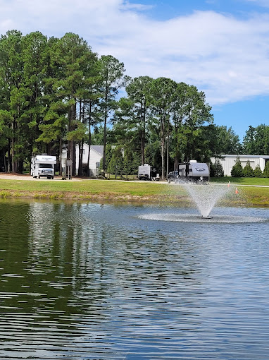 Whispering Oaks RV Resort