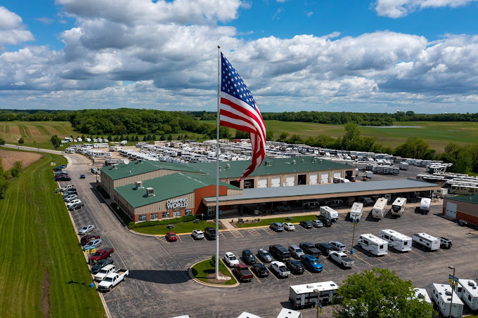 Camping World of Chicago