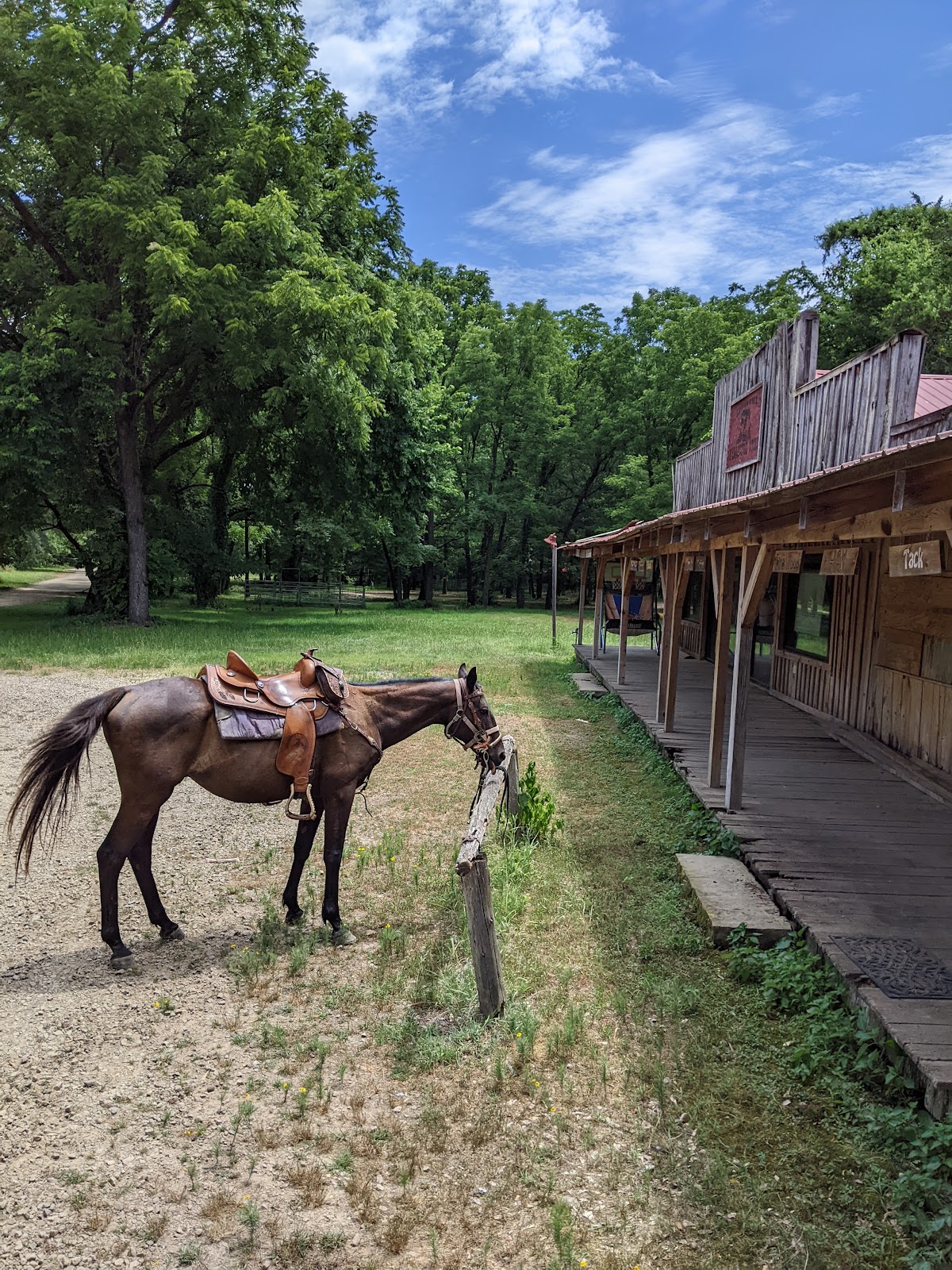 Lonesome D Horse Camp RV Park