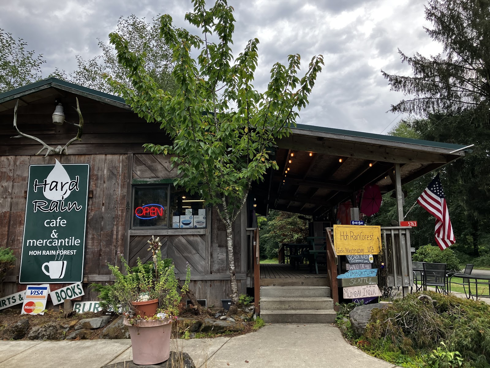 Hard Rain Cafe & Mercentile