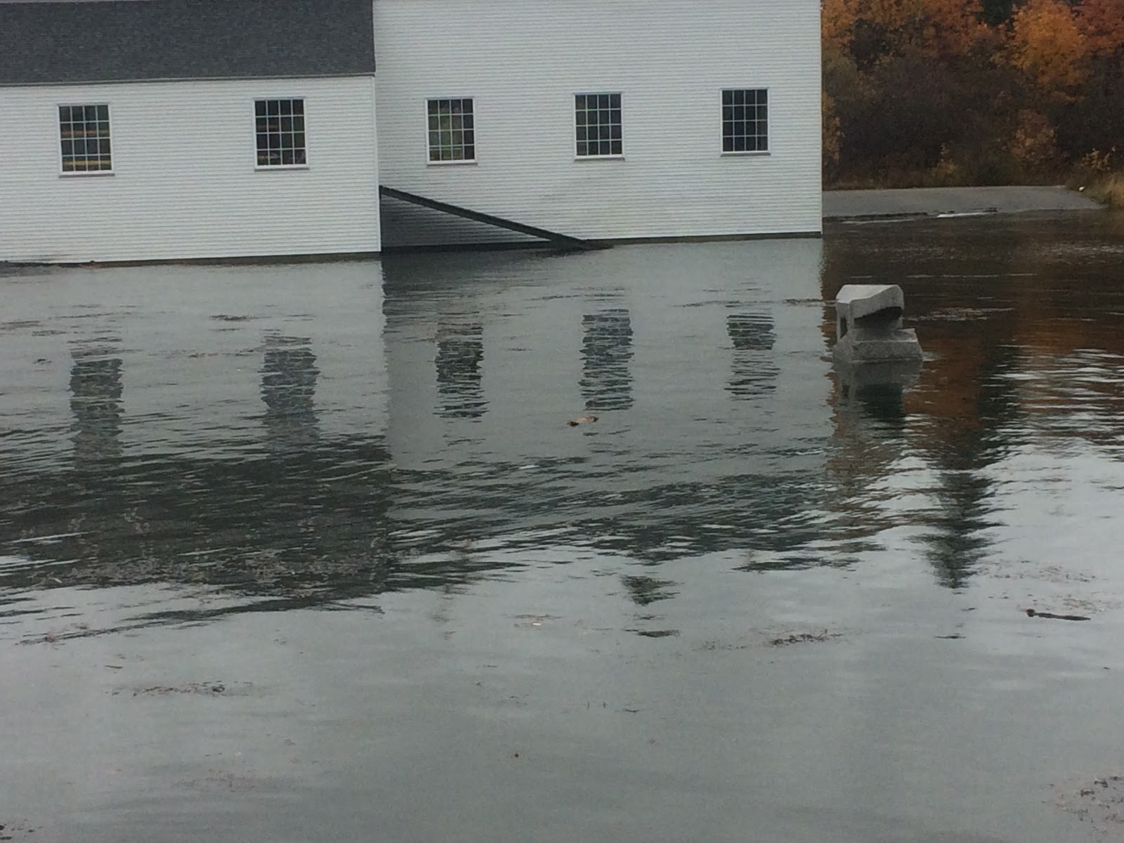 MainStay Cottages & RV Park