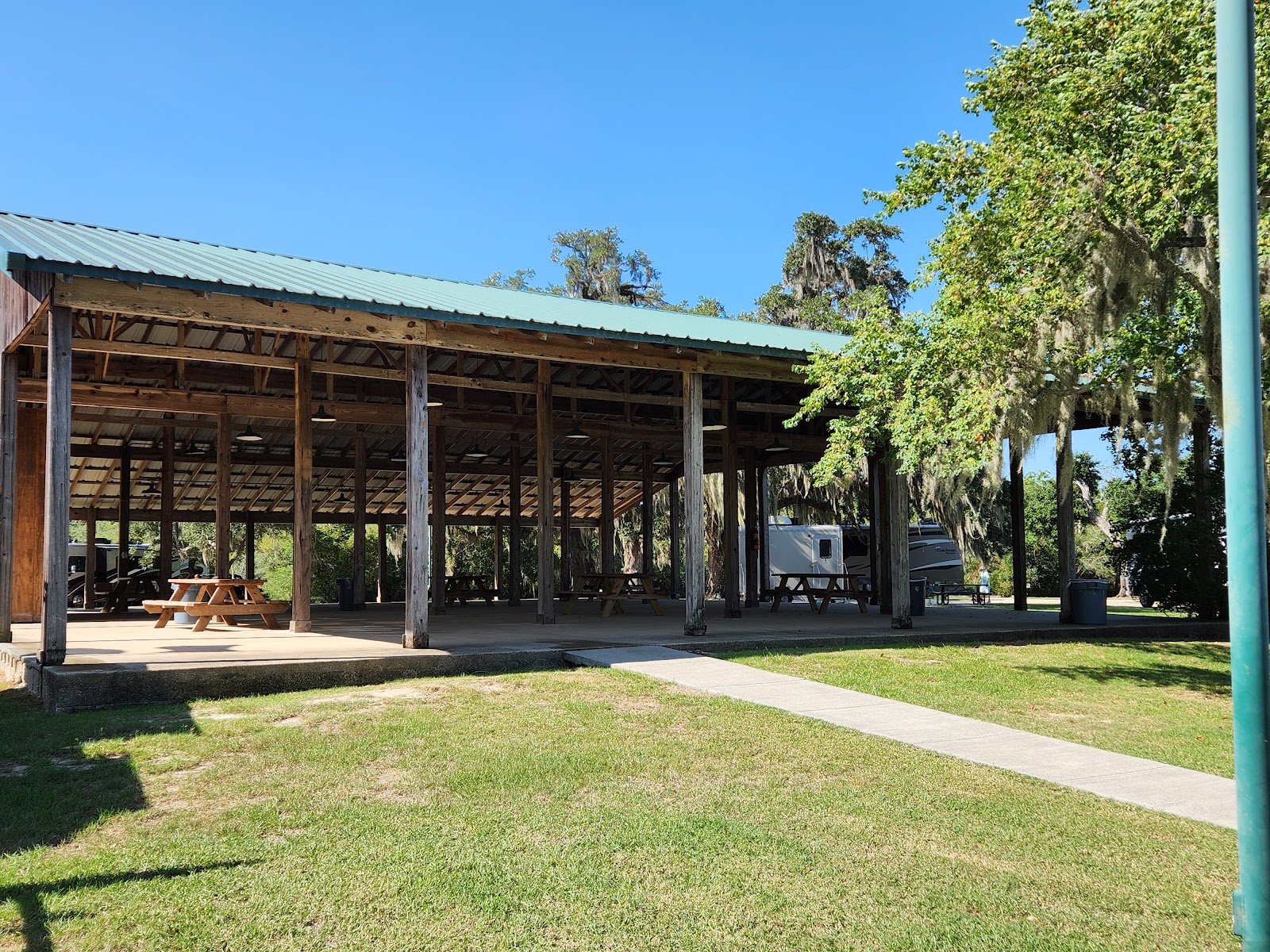 Hollywood Casino RV Park