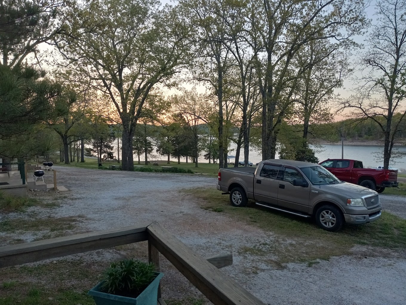 Wagon Wheel Resort & Cafe