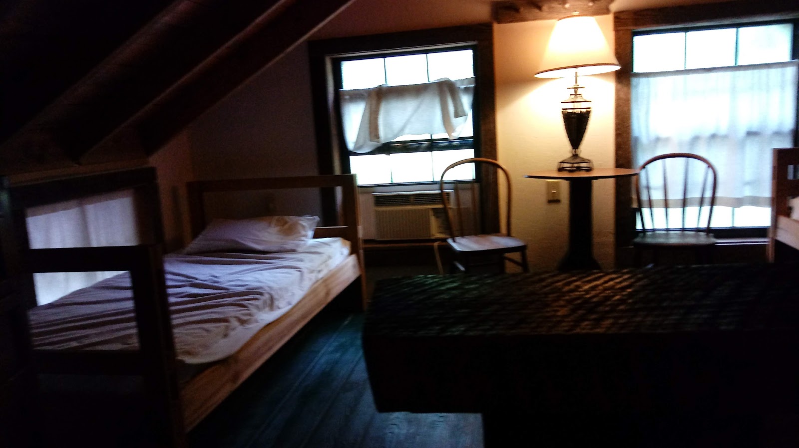 River Campground & Lodge