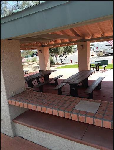 Tucson Meadows MHP Winter Haven RV Area